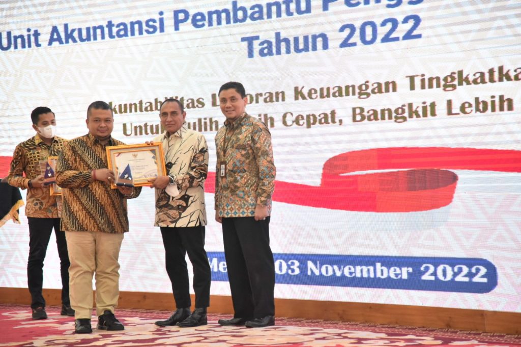 Pemkab Tapsel Raih Anugerah Dana Rakca Atas Capain Opini WTP Dari Menkeu RI