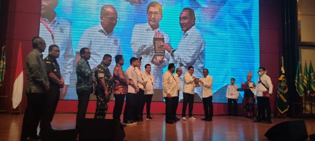Gubsu Dan Arsjad Rasjid Buka Langsung Musprov Kadin Ke VII Sumut