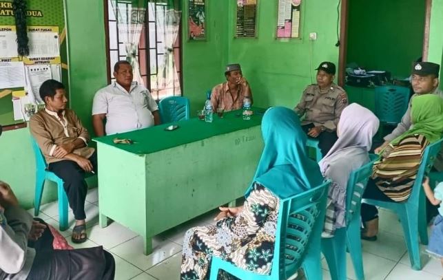 Jalin Silaturahmi, Satbinmas Polres Padang Sidempuan melaksanakan Patroli Keliling