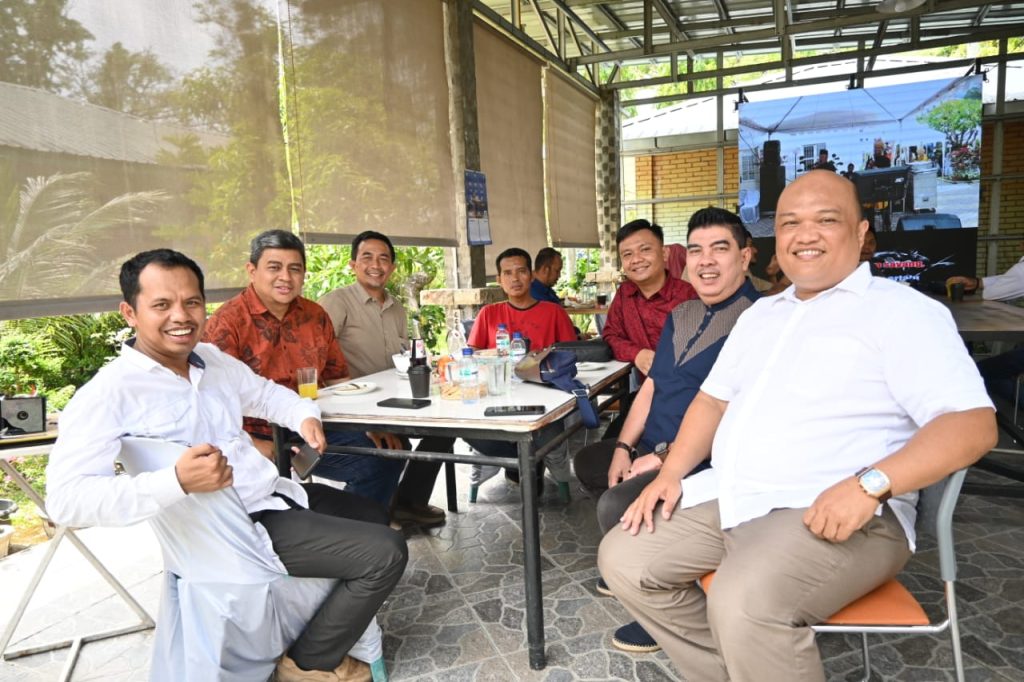 Ketua KADIN Julpan Tambunan Hadiri Halalbihalal Yang Diselenggarakan UNPAB Medan