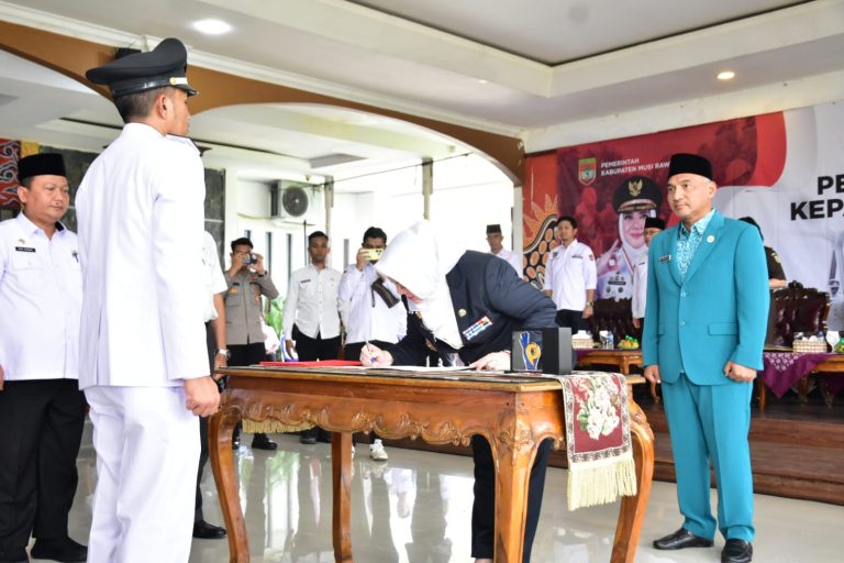 Masa Jabatan Kades Di Musi Rawas Menjadi Delapan Tahun, Usai Dikukuhkan Bupati.