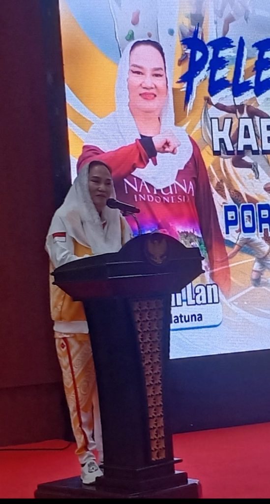 Sambutan Bupati Natuna, Cen Sui Lan pada acara pelepasan Kontingen Porprov Kabupaten Natuna.