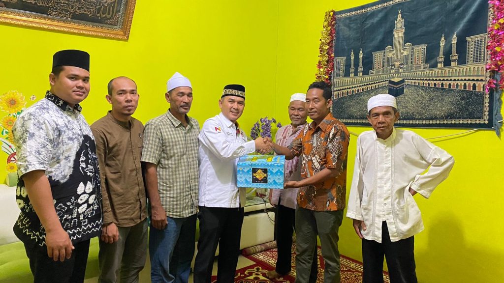 IKANAS Tapsel Safari Ramadhan di Kec. Batangtoru